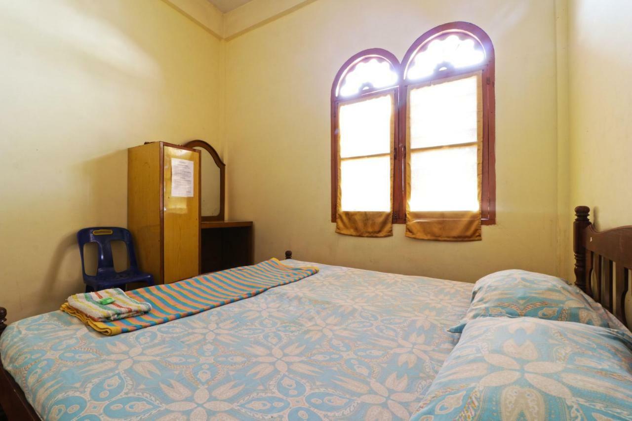 Wisma Yuli Syariah Hotel Medan Ngoại thất bức ảnh