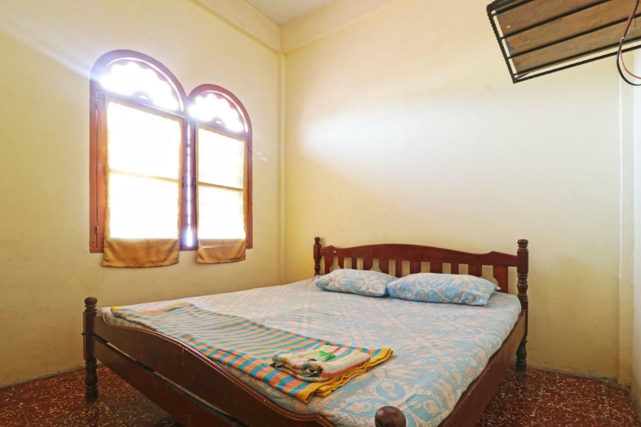 Wisma Yuli Syariah Hotel Medan Ngoại thất bức ảnh